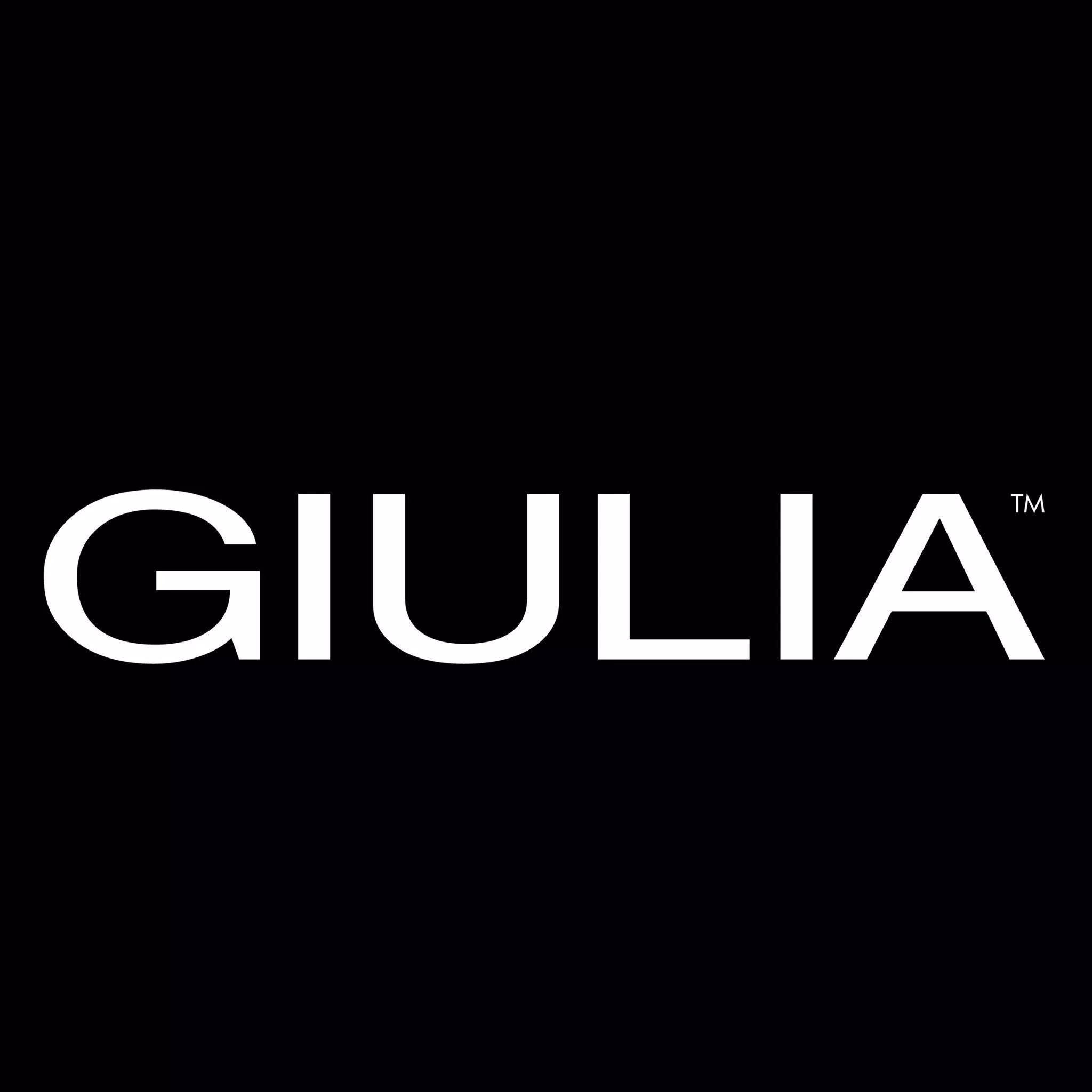 Giulia Розмірні таблиці Giulia Розмірні таблиці